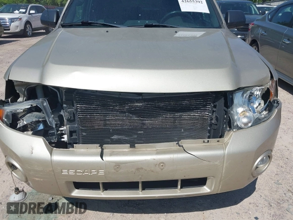 2012 Ford Escape XLT с VIN 1FMCU9DG9CKC62438, выставлен на аукционе IAAI как лот 42655392 с пробегом 129 503 миль миль и . История ставок и продаж доступна на DreamBid. Изображение 6.