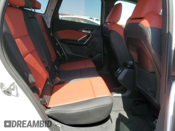 2023 BMW X1 xDrive28i with VIN WBX73EF0XP5W02835, listed as a Copart auction lot 48131313 with 257 mi miles and . Bid and sale history available at DreamBid. Image 10.