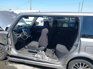 2005 Scion xB with VIN JTLKT324750202444, listed as a IAAI auction lot 41999054 with 187,113 mi miles. Bid and sale history available at carsss.com. Image 6.