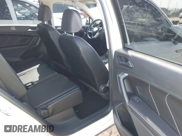 2022 Volkswagen Tiguan SE with VIN 3VV3B7AX8NM025052, listed as a IAAI auction lot 41987195 with 39,773 mi miles and . Bid and sale history available at DreamBid. Image 8.