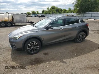 2018 Infiniti QX30 Premium with VIN SJKCH5CR4JA042130, listed as a Copart auction lot 70913894 with 26,728 mi miles and Salvage Title. Bid and sale history available at carsss.com. Image 1.