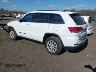 2022 Jeep Grand Cherokee WK Laredo X with VIN 1C4RJFAG8NC120492, listed as a IAAI auction lot 40787713 with 67,688 mi miles. Bid and sale history available at carsss.com. Image 3.