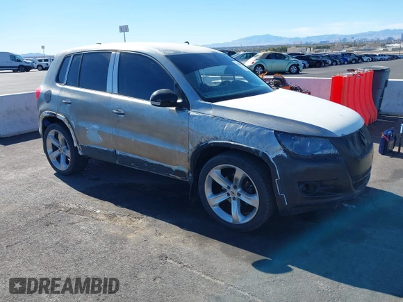 2010 Volkswagen Tiguan with VIN WVGAV9AX1AW513306, listed as a IAAI auction lot 41626072 with 162,086 mi miles and . Bid and sale history available at DreamBid. Image 1.