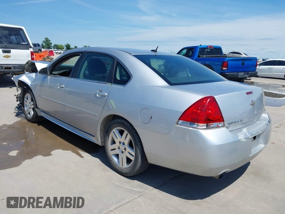 2014 Chevrolet Impala LT z VIN 2G1WB5E31E1180551, wystawiony jako IAAI lot #42386442 z przebiegiem 130 545 mil mil oraz . Historia ofert i sprzedaży dostępna na DreamBid. Obrazek 3.