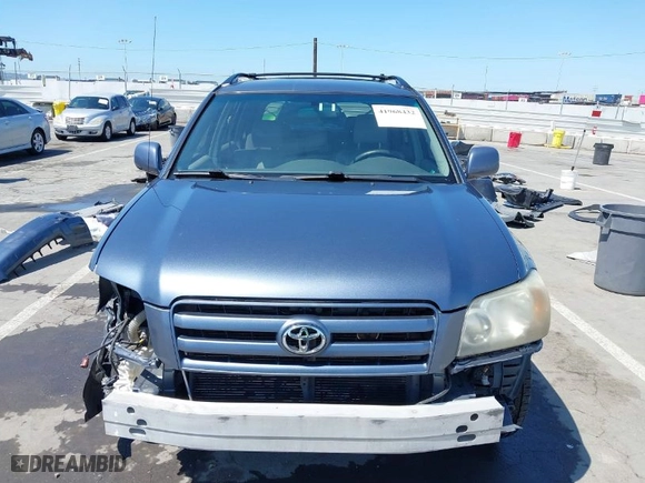 2005 Toyota Highlander with VIN JTEGP21A350050178, listed as a IAAI auction lot 41968432 with 201,657 mi miles. Bid and sale history available at carsss.com. Image 13.