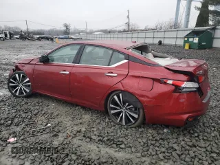 2019 Nissan Altima 2.5 Platinum with VIN 1N4BL4FVXKC107008, listed as a Copart auction lot 43424235 with 44,448 mi miles and Salvage Title. Bid and sale history available at carsss.com. Image 2.