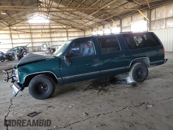 1997 Chevrolet Suburban with VIN 3GNEC16RXVG178307, listed as a Copart auction lot 48878935 with 179,717 mi miles and Salvage Title. Bid and sale history available at carsss.com. Image 1.