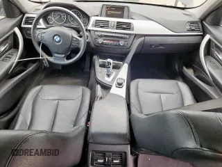 2012 BMW 3 Series 328i z VIN WBA3A5G52CNP17531, wystawiony jako Copart lot #63398505 z przebiegiem 167 825 mil mil oraz Czysty tytuł • Clean title. Historia ofert i sprzedaży dostępna na DreamBid. Obrazek 8.