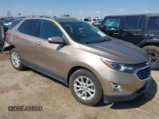 2018 Chevrolet Equinox LT z VIN 2GNAXJEV9J6278308, wystawiony jako IAAI lot #42216699 z przebiegiem 47 397 mil mil oraz . Historia ofert i sprzedaży dostępna na DreamBid. Obrazek 1.