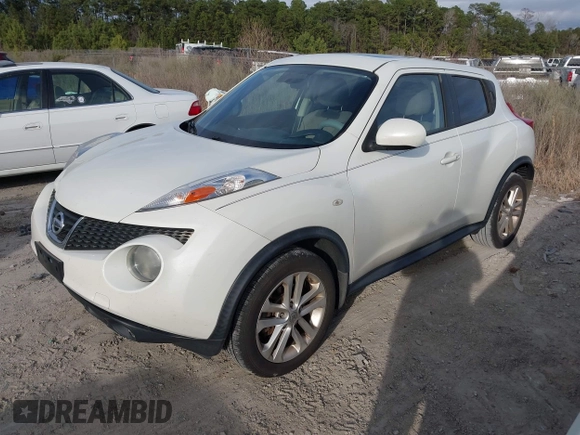 2013 Nissan Juke S with VIN JN8AF5MR9DT211215, listed as a IAAI auction lot 41718936 with 109,026 mi miles. Bid and sale history available at carsss.com. Image 2.