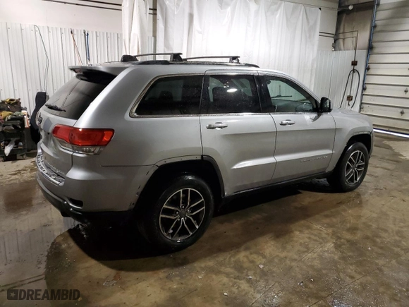 2015 Jeep Grand Cherokee Laredo with VIN 1C4RJFAG2FC828769, listed as a Copart auction lot 86611744 with 84,616 mi miles and Salvage Title. Bid and sale history available at carsss.com. Image 3.