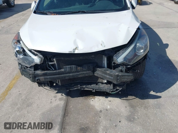 2016 Kia Forte LX with VIN KNAFX4A65G5503050, listed as a IAAI auction lot 41933756 with 156,311 mi miles. Bid and sale history available at carsss.com. Image 6.