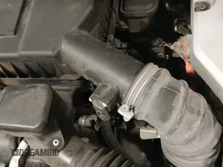 2020 Mitsubishi Outlander SEL z VIN JA4J24A56LZ010123, wystawiony jako IAAI lot #41180860 z przebiegiem 39 101 mil mil oraz . Historia ofert i sprzedaży dostępna na DreamBid. Obrazek 19.