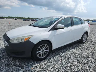 2015 Ford Focus SE с VIN 1FADP3F26FL276350, выставлен на аукционе Copart как лот 58828865 с пробегом 110 548 миль миль и Чистый • Clean title. История ставок и продаж доступна на DreamBid. Изображение 1.