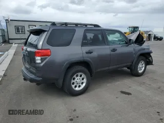 2010 Toyota 4Runner Trail with VIN JTEBU5JR4A5032960, listed as a Copart auction lot 50016095 with Not Provided miles and Salvage Title. Bid and sale history available at DreamBid. Image 3.