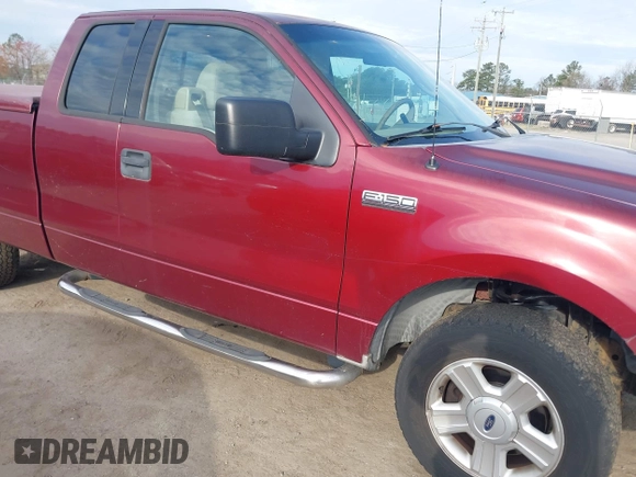 2004 Ford F-150 STX with VIN 1FTRX12W54NB80420, listed as a IAAI auction lot 41899188 with 231,432 mi miles. Bid and sale history available at carsss.com. Image 6.