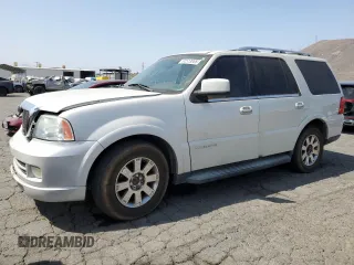 2006 Lincoln Navigator Luxury с VIN 5LMFU27576LJ28988, выставлен на аукционе Copart как лот 62513065 с пробегом 165 560 миль миль и Чистый • Clean title. История ставок и продаж доступна на DreamBid. Изображение 1.