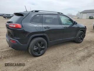 2015 Jeep Cherokee Latitude z VIN 1C4PJMCS7FW788636, wystawiony jako Copart lot #54398335 z przebiegiem 70 304 mil mil oraz Czysty tytuł • Clean title. Historia ofert i sprzedaży dostępna na DreamBid. Obrazek 3.