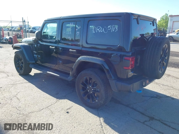 2023 Jeep Wrangler Sahara z VIN 1C4JJXP60PW627051, wystawiony jako IAAI lot #42290712 z przebiegiem 28 269 mil mil oraz . Historia ofert i sprzedaży dostępna na DreamBid. Obrazek 3.