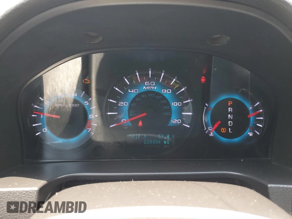 2012 Ford Fusion SE with VIN 3FAHP0HA1CR304105, listed as a Copart auction lot 62777285 with 220,306 mi miles and Clean title. Bid and sale history available at DreamBid. Image 9.