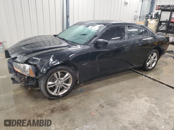 2013 Dodge Charger RT with VIN 2C3CDXDT7DH503352, listed as a Copart auction lot 76031104 with 111,950 mi miles and Clean Title. Bid and sale history available at carsss.com. Image 1.