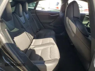 2018 Tesla Model S 75D с VIN 5YJSA1E27JF271596, выставлен на аукционе Copart как лот 57681565 с пробегом 106 710 миль миль и Списание • Salvage title. История ставок и продаж доступна на DreamBid. Изображение 10.