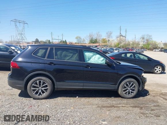 2021 Volkswagen Tiguan S with VIN 3VV0B7AXXMM040752, listed as a IAAI auction lot 41988353 with 51,757 mi miles and . Bid and sale history available at DreamBid. Image 13.