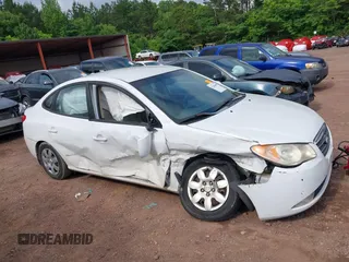 2009 Hyundai Elantra SE z VIN KMHDU46D49U595783, wystawiony jako IAAI lot #42206609 z przebiegiem 267 635 mil mil oraz . Historia ofert i sprzedaży dostępna na DreamBid. Obrazek 6.