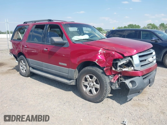 2007 Ford Expedition XLT with VIN 1FMFU16597LA94553, listed as a IAAI auction lot 39817430 with 172,835 mi miles and . Bid and sale history available at DreamBid. Image 1.