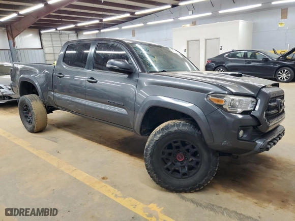 2017 Toyota Tacoma SR5 with VIN 3TMDZ5BN6HM029329, listed as a Copart auction lot 48957185 with 167,886 mi miles and Salvage Title. Bid and sale history available at carsss.com. Image 4.