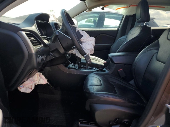 2019 Jeep Cherokee Limited z VIN 1C4PJLDB5KD488351, wystawiony jako Copart lot #54566905 z przebiegiem 55 889 mil mil oraz Nie do naprawy • Non repairable. Historia ofert i sprzedaży dostępna na DreamBid. Obrazek 7.
