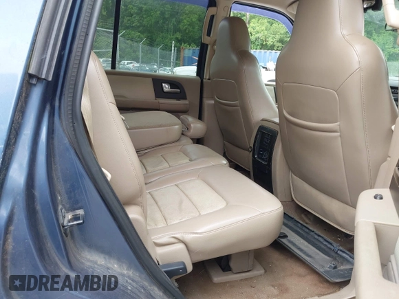 2004 Ford Expedition Eddie Bauer with VIN 1FMPU18L44LB06605, listed as a IAAI auction lot 42778103 with 211,495 mi miles and . Bid and sale history available at DreamBid. Image 8.