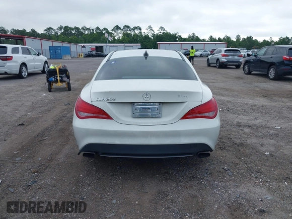 2014 Mercedes-Benz CLA 250 with VIN WDDSJ4EBXEN052730, listed as a IAAI auction lot 42653232 with 152,303 mi miles and . Bid and sale history available at DreamBid. Image 16.