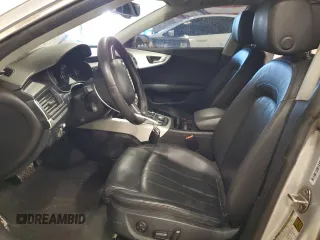 2012 Audi A7 Prestige z VIN WAUSGAFC6CN008572, wystawiony jako Copart lot #47227365 z przebiegiem 185 311 mil mil oraz Szkoda całkowita • Salvage title. Historia ofert i sprzedaży dostępna na DreamBid. Obrazek 7.
