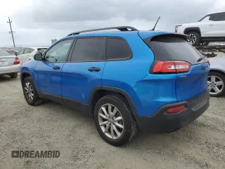 2017 Jeep Cherokee Sport с VIN 1C4PJLAB7HW619264, выставлен на аукционе Copart как лот 54589805 с пробегом 108 004 миль миль и Списание • Salvage title. История ставок и продаж доступна на DreamBid. Изображение 2.