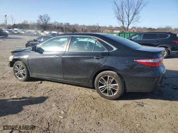 2015 Toyota Camry XLE with VIN 4T1BF1FK3FU038518, listed as a Copart auction lot 46873075 with 88,273 mi miles and Salvage Title. Bid and sale history available at carsss.com. Image 2.