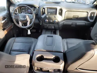 2021 GMC Sierra 3500HD Denali z VIN 1GT49WEY1MF262069, wystawiony jako Copart lot #86357684 z przebiegiem 52 632 mil mil oraz Szkoda całkowita • Salvage title. Historia ofert i sprzedaży dostępna na DreamBid. Obrazek 8.
