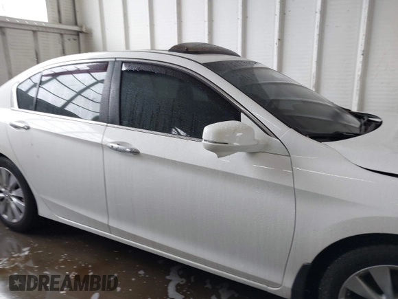 2015 Honda Accord EX-L with VIN 1HGCR2F87FA177483, listed as a IAAI auction lot 42230041 with 161,925 mi miles and . Bid and sale history available at DreamBid. Image 13.