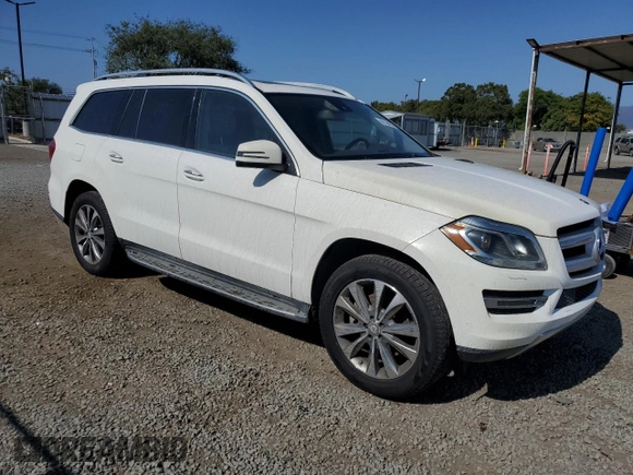2014 Mercedes-Benz GL 450 with VIN 4JGDF7CEXEA412925, listed as a Copart auction lot 62164305 with 123,982 mi miles and Clean title. Bid and sale history available at DreamBid. Image 4.