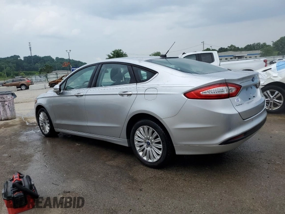 2014 Ford Fusion SE Hybrid с VIN 3FA6P0LU0ER374013, выставлен на аукционе Copart как лот 57494135 с пробегом Не указан миль и Списание • Salvage title. История ставок и продаж доступна на DreamBid. Изображение 2.