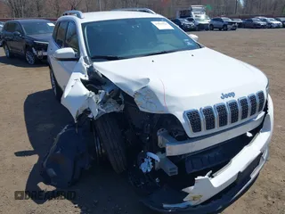 2019 Jeep Cherokee Latitude Plus with VIN 1C4PJMLXXKD107760, listed as a IAAI auction lot 42052926 with 82,649 mi miles and . Bid and sale history available at DreamBid. Image 17.