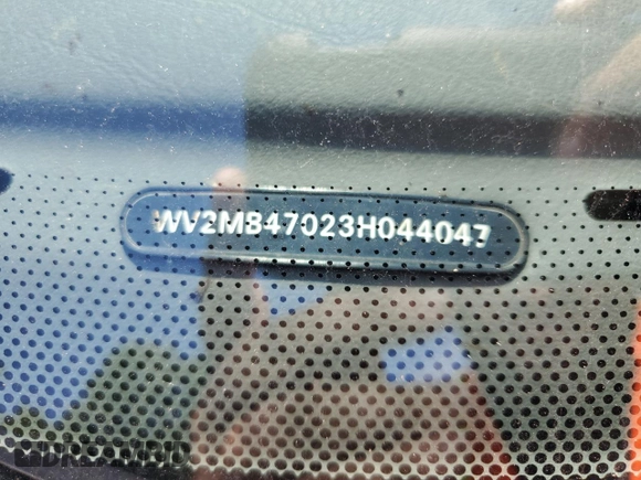 2003 Volkswagen EuroVan MV с VIN WV2MB47023H044047, выставлен на аукционе Copart как лот 71014624 с пробегом 189 485 миль миль и Чистый • Clean title. История ставок и продаж доступна на DreamBid. Изображение 13.