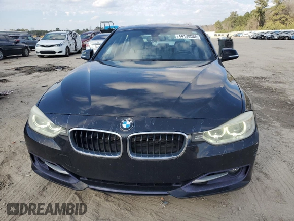 2013 BMW 3 Series 328i with VIN WBA3C1G56DNR49067, listed as a Copart auction lot 44138055 with 133,306 mi miles and Salvage Title. Bid and sale history available at carsss.com. Image 5.