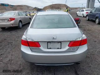 2013 Honda Accord Sdn LX with VIN 1HGCR2F30DA029838, listed as a IAAI auction lot 41973492 with 189,426 mi miles. Bid and sale history available at carsss.com. Image 16.