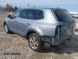 2020 Kia Telluride LX with VIN 5XYP2DHC4LG010074, listed as a IAAI auction lot 41700954 with 112,413 mi miles and . Bid and sale history available at carsss.com. Image 3.