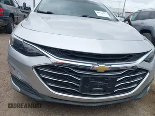 2019 Chevrolet Malibu LT with VIN 1G1ZD5STXKF166664, listed as a IAAI auction lot 42116233 with 140,830 mi miles and . Bid and sale history available at DreamBid. Image 6.