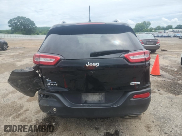 2018 Jeep Cherokee Latitude Plus with VIN 1C4PJMLX3JD572279, listed as a Copart auction lot 61975555 with 89,829 mi miles and Non repairable. Bid and sale history available at DreamBid. Image 6.