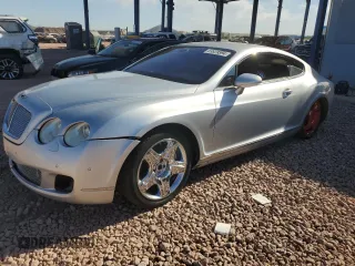 2004 Bentley Continental GT GT z VIN SCBCR63WX4C021886, wystawiony jako Copart lot #83829394 z przebiegiem 39 418 mil mil oraz Tytuł czysty. Historia ofert i sprzedaży dostępna na DreamBid. Obrazek 1.