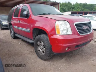 2007 Chevrolet Tahoe LTZ z VIN 1GNFK13057R118614, wystawiony jako IAAI lot #42463969 z przebiegiem 204 280 mil mil oraz . Historia ofert i sprzedaży dostępna na DreamBid. Obrazek 1.