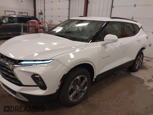 2024 Chevrolet Blazer LT with VIN 3GNKBCR42RS160923, listed as a IAAI auction lot 41556918 with 13,819 mi miles and . Bid and sale history available at DreamBid. Image 17.